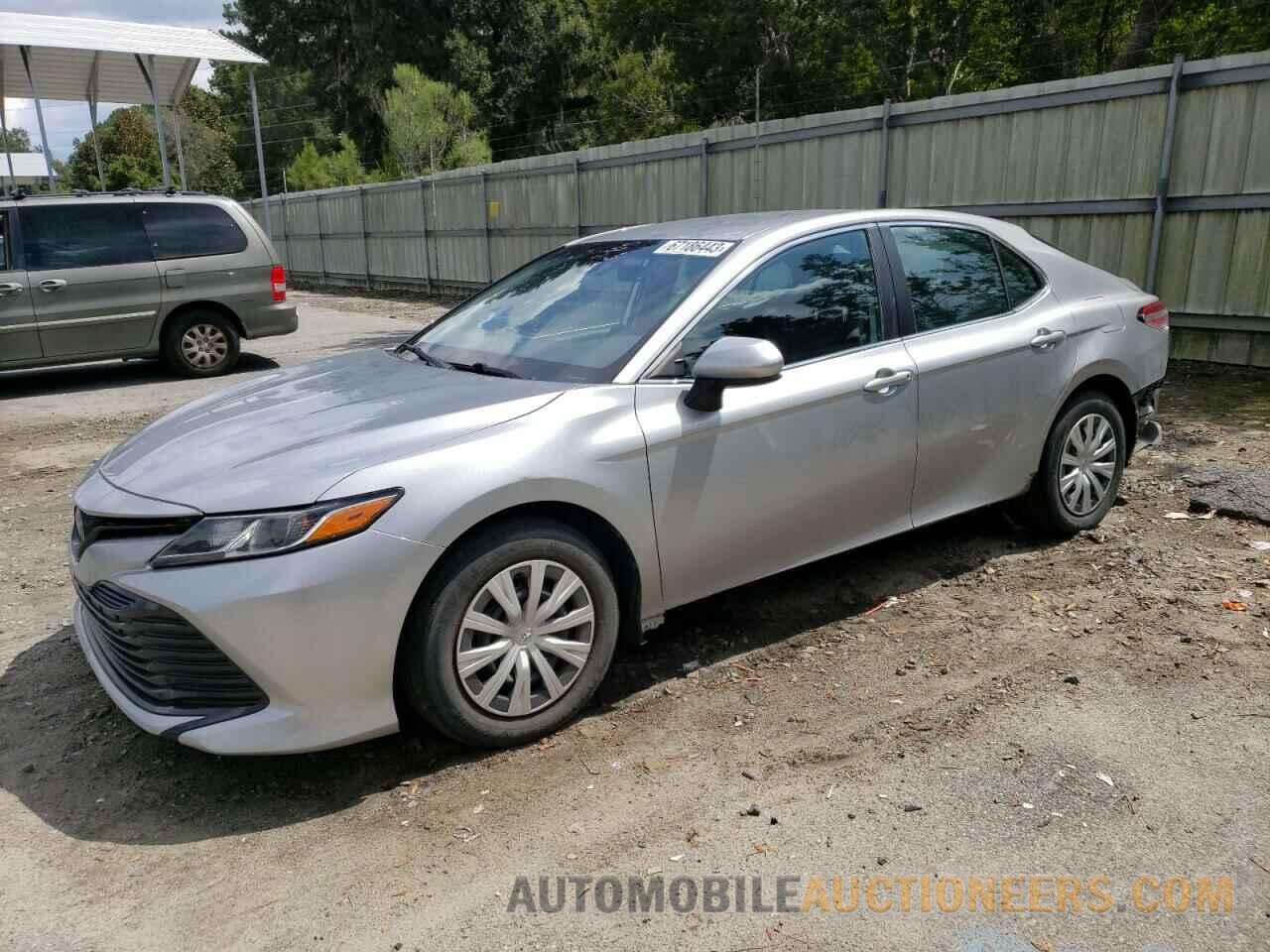 4T1B11HK2KU806169 TOYOTA CAMRY 2019