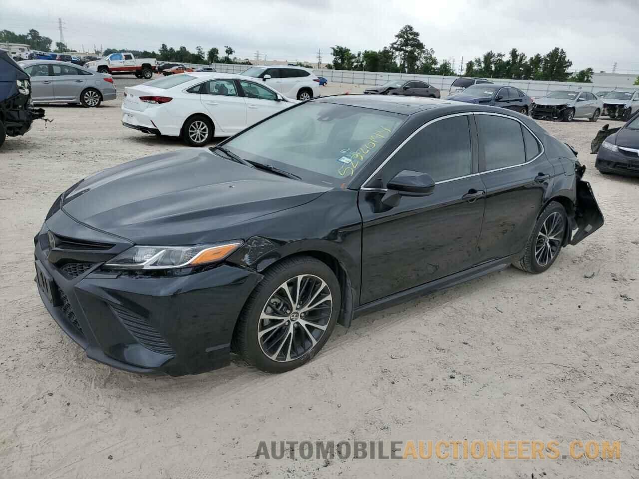 4T1B11HK2KU808049 TOYOTA CAMRY 2019