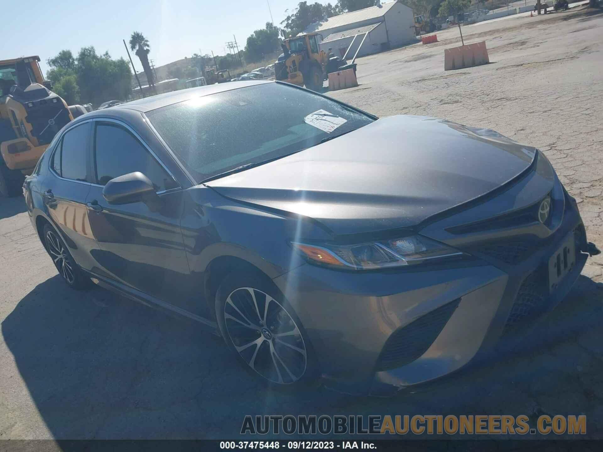 4T1B11HK2KU818418 TOYOTA CAMRY 2019