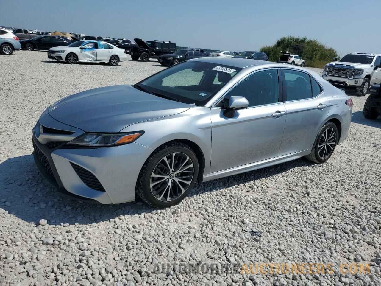 4T1B11HK2KU819343 TOYOTA CAMRY 2019