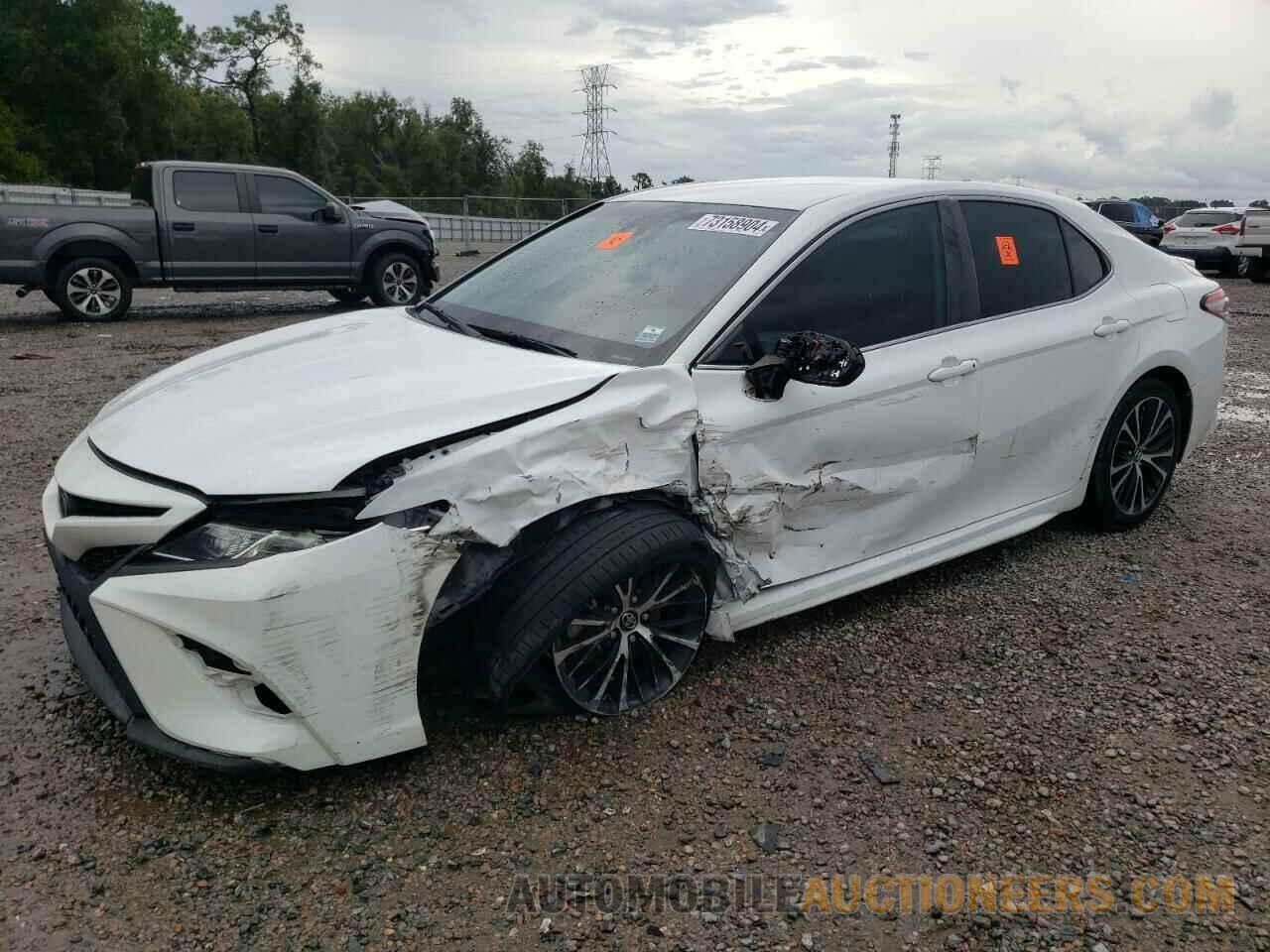 4T1B11HK2KU822775 TOYOTA CAMRY 2019