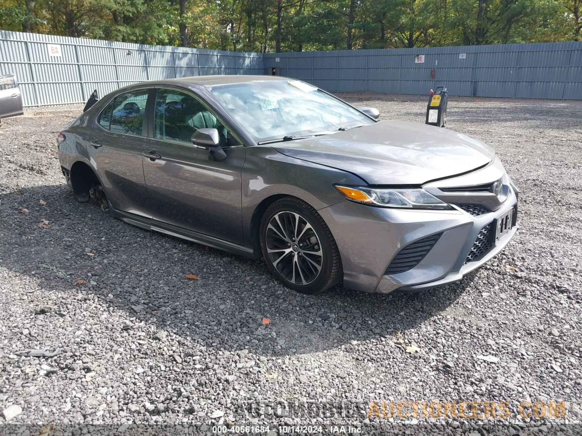 4T1B11HK2KU823232 TOYOTA CAMRY 2019