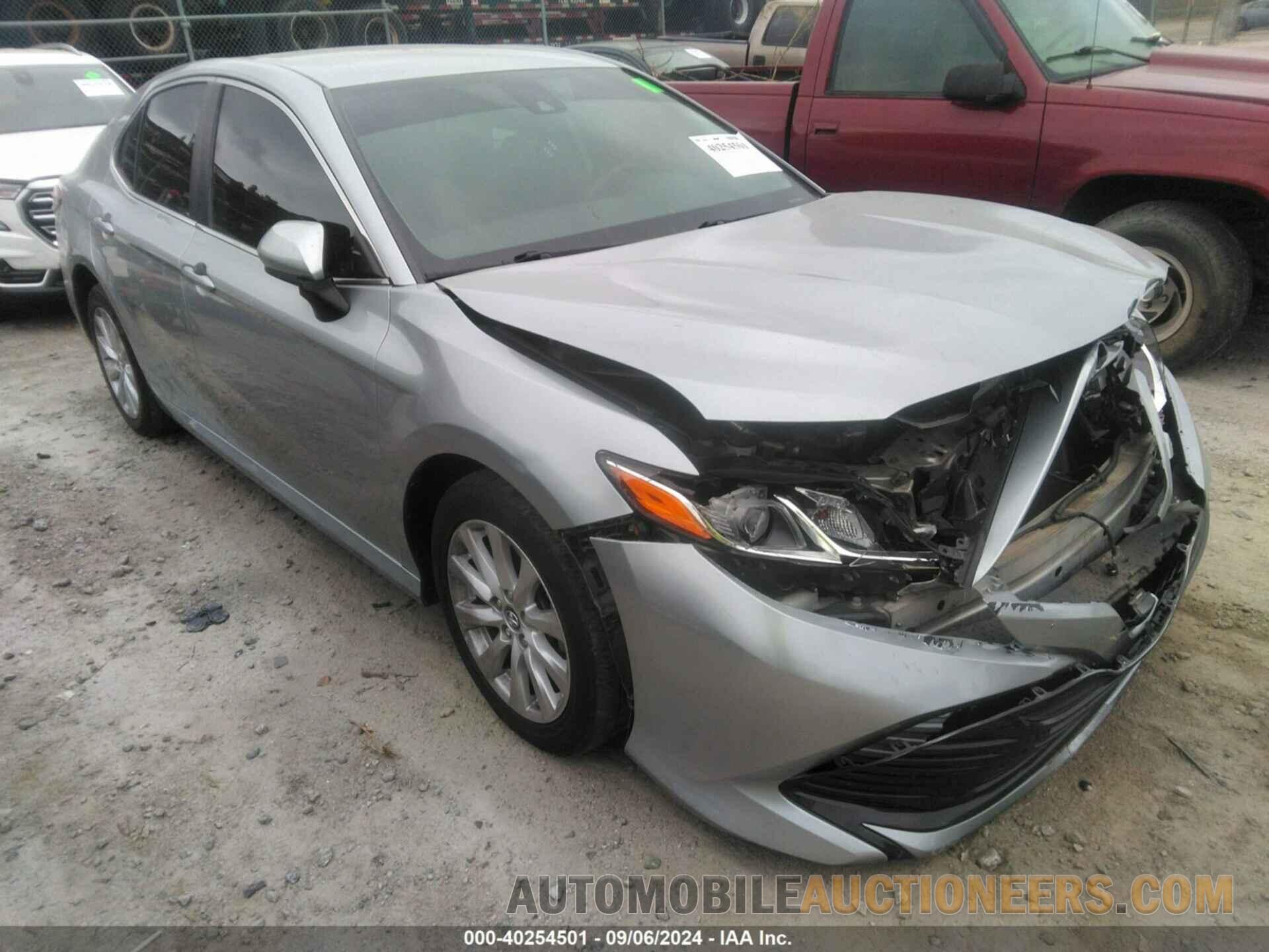 4T1B11HK2KU824199 TOYOTA CAMRY 2019