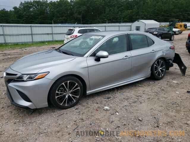 4T1B11HK2KU827975 TOYOTA CAMRY 2019