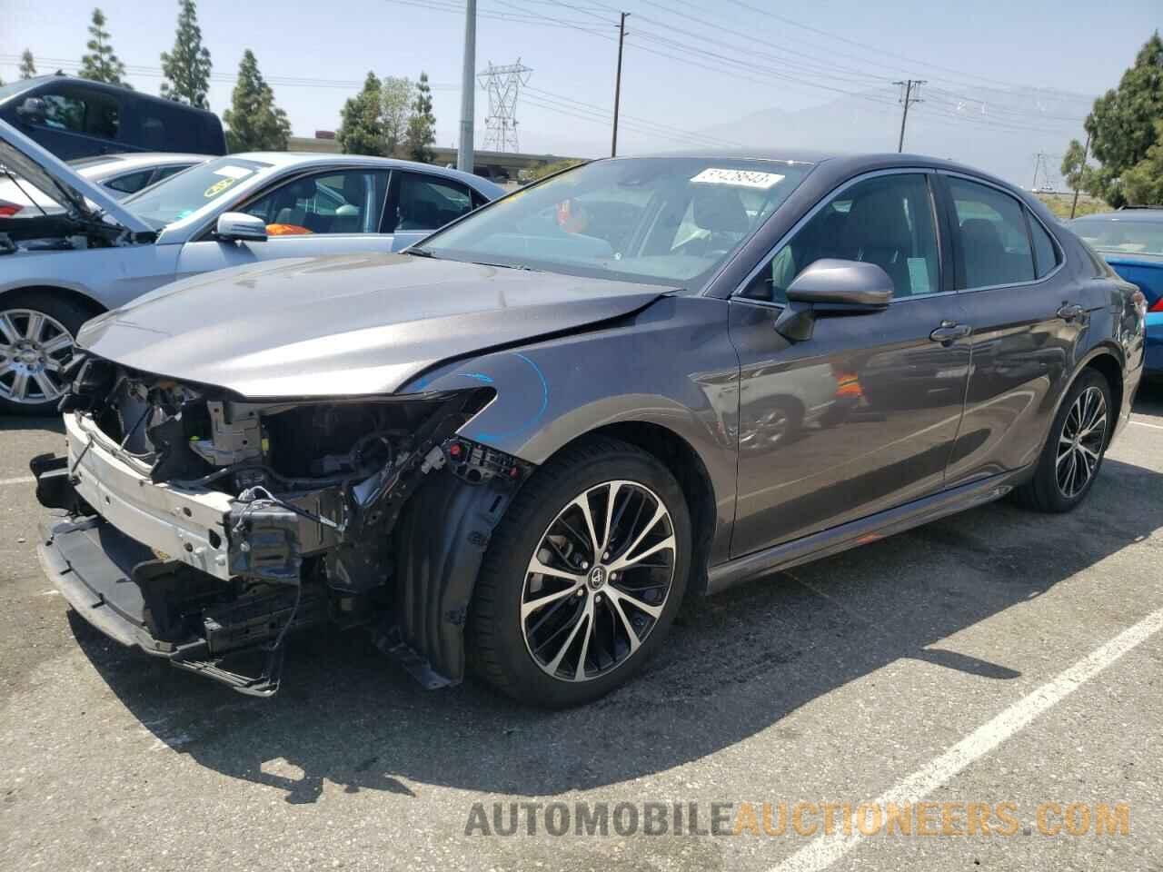 4T1B11HK2KU828222 TOYOTA CAMRY 2019