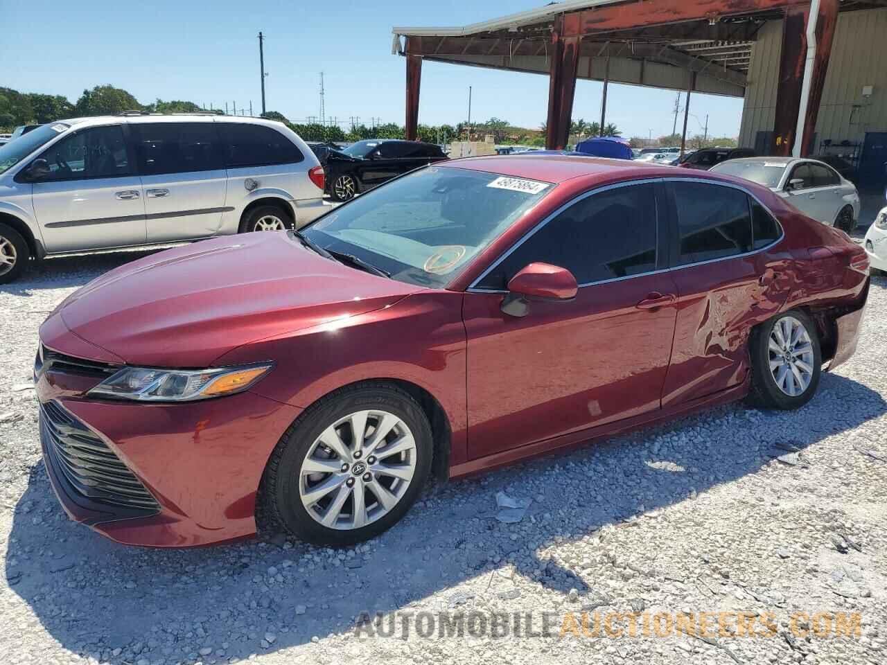 4T1B11HK2KU832643 TOYOTA CAMRY 2019