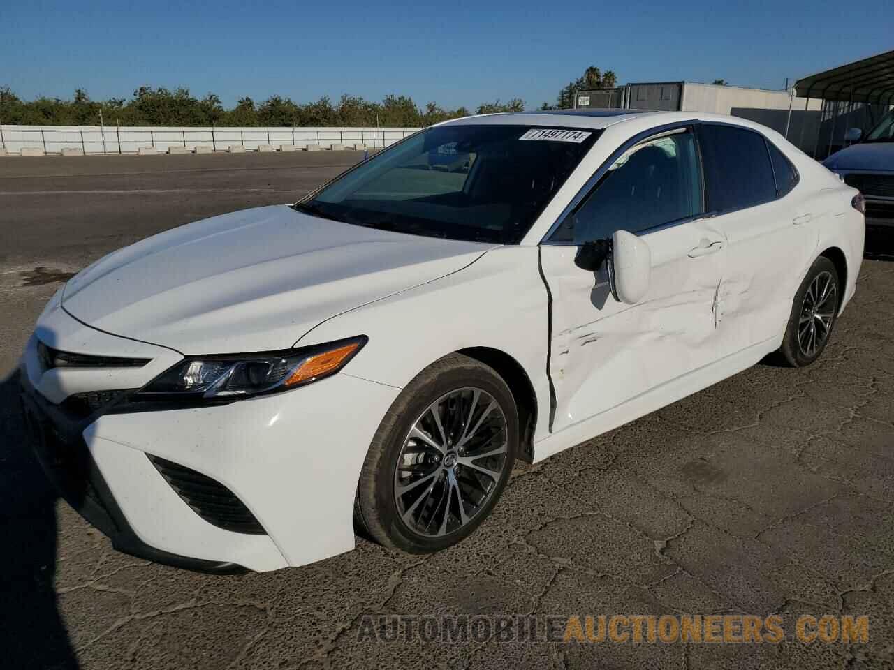 4T1B11HK2KU838104 TOYOTA CAMRY 2019