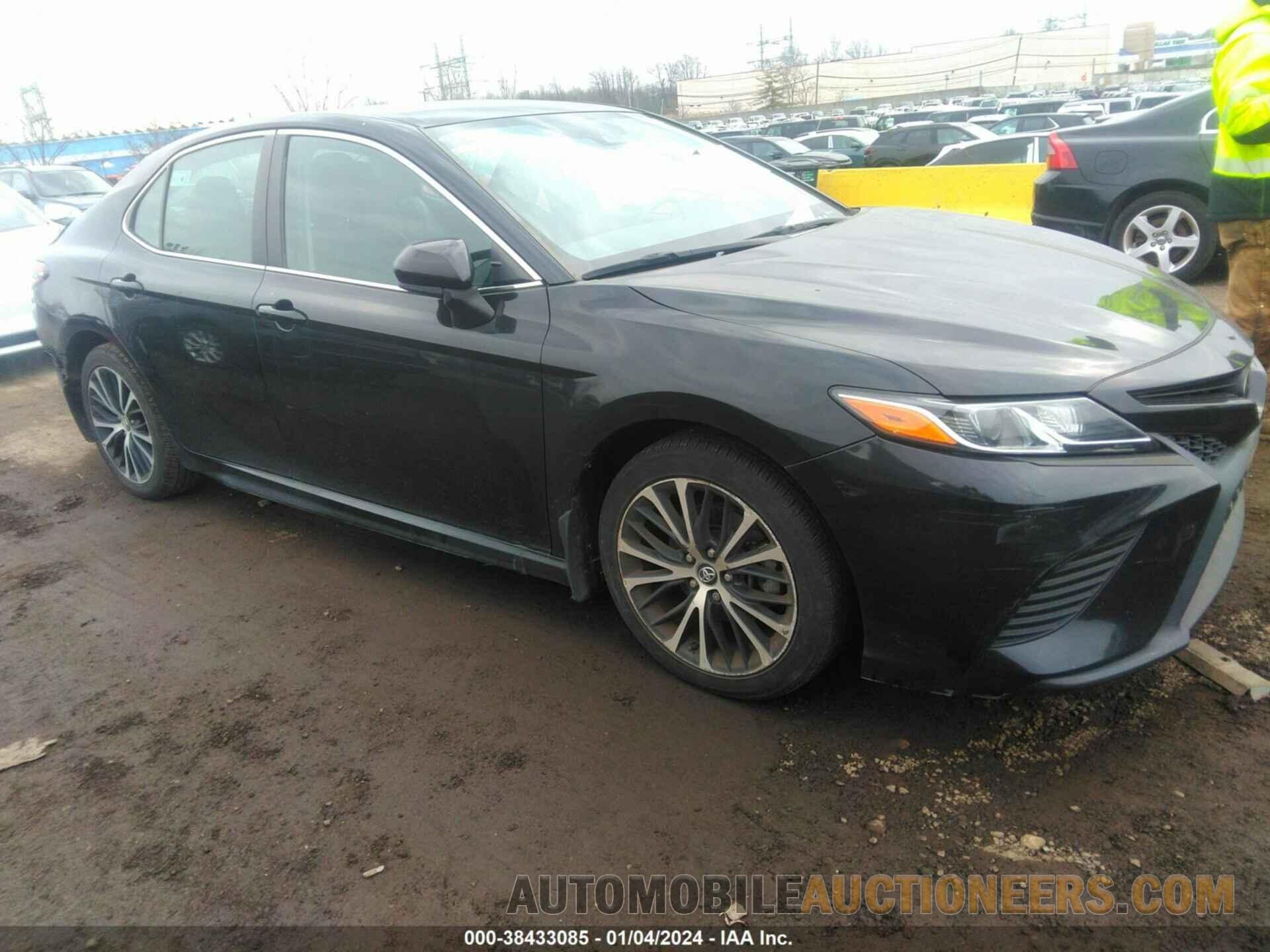 4T1B11HK2KU843769 TOYOTA CAMRY 2019