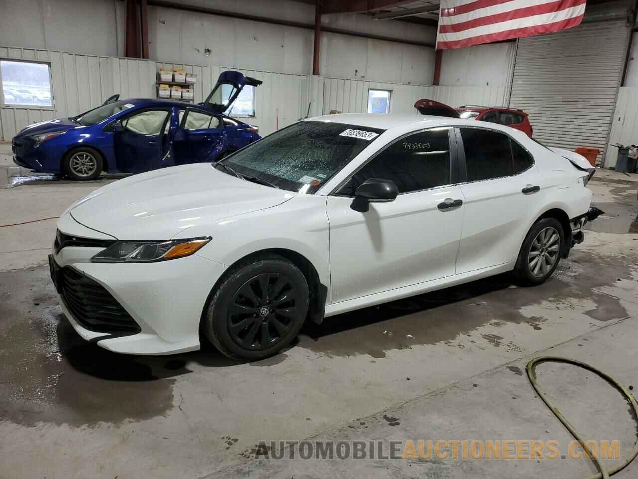 4T1B11HK2KU845165 TOYOTA CAMRY 2019