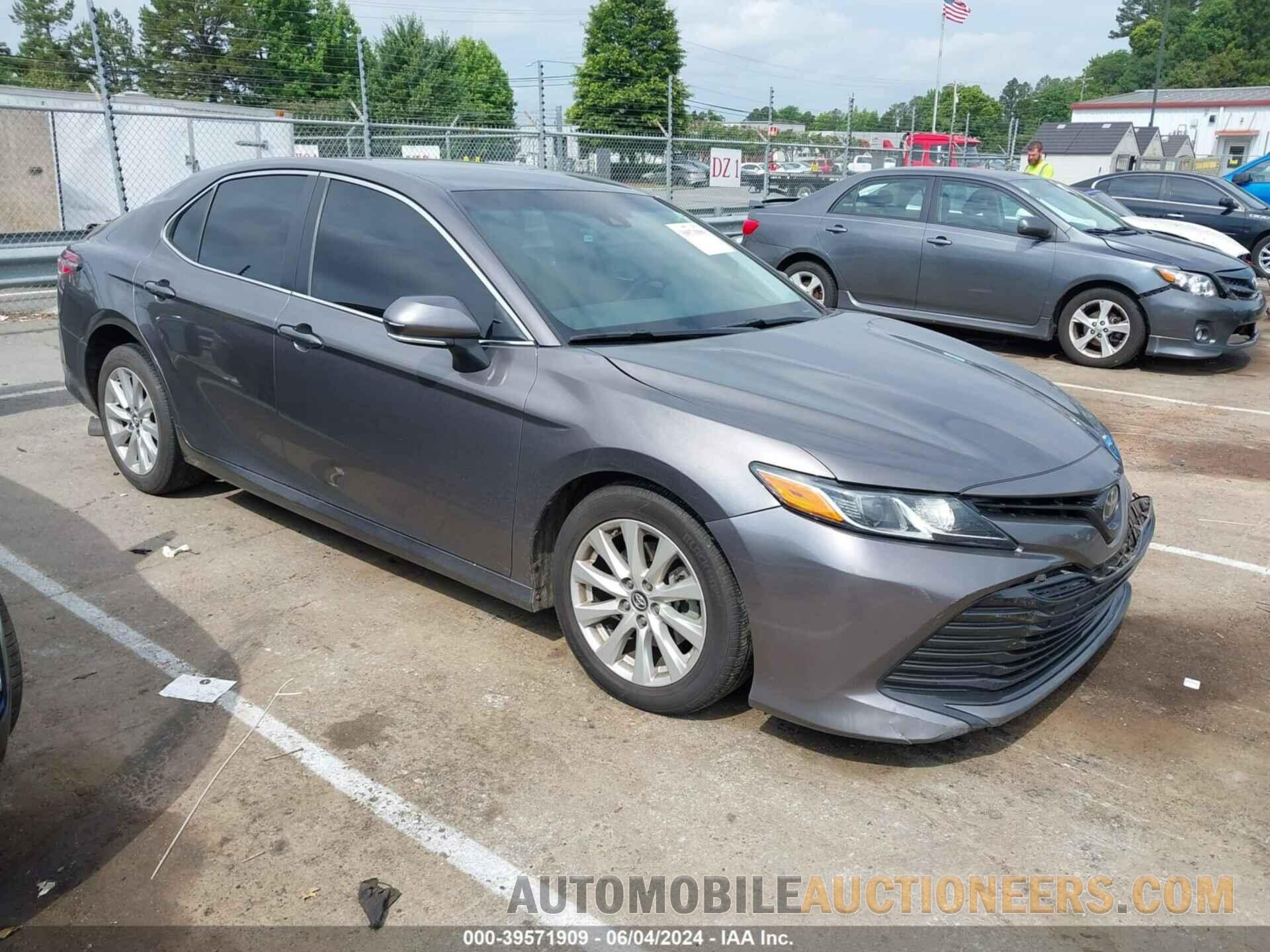 4T1B11HK3JU014160 TOYOTA CAMRY 2018