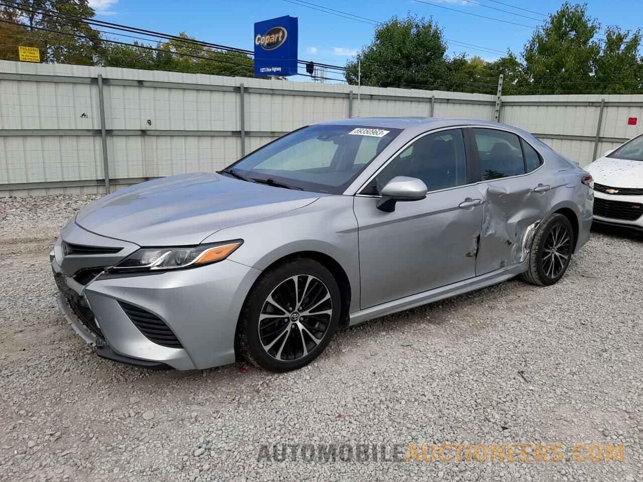 4T1B11HK3JU023814 TOYOTA CAMRY 2018