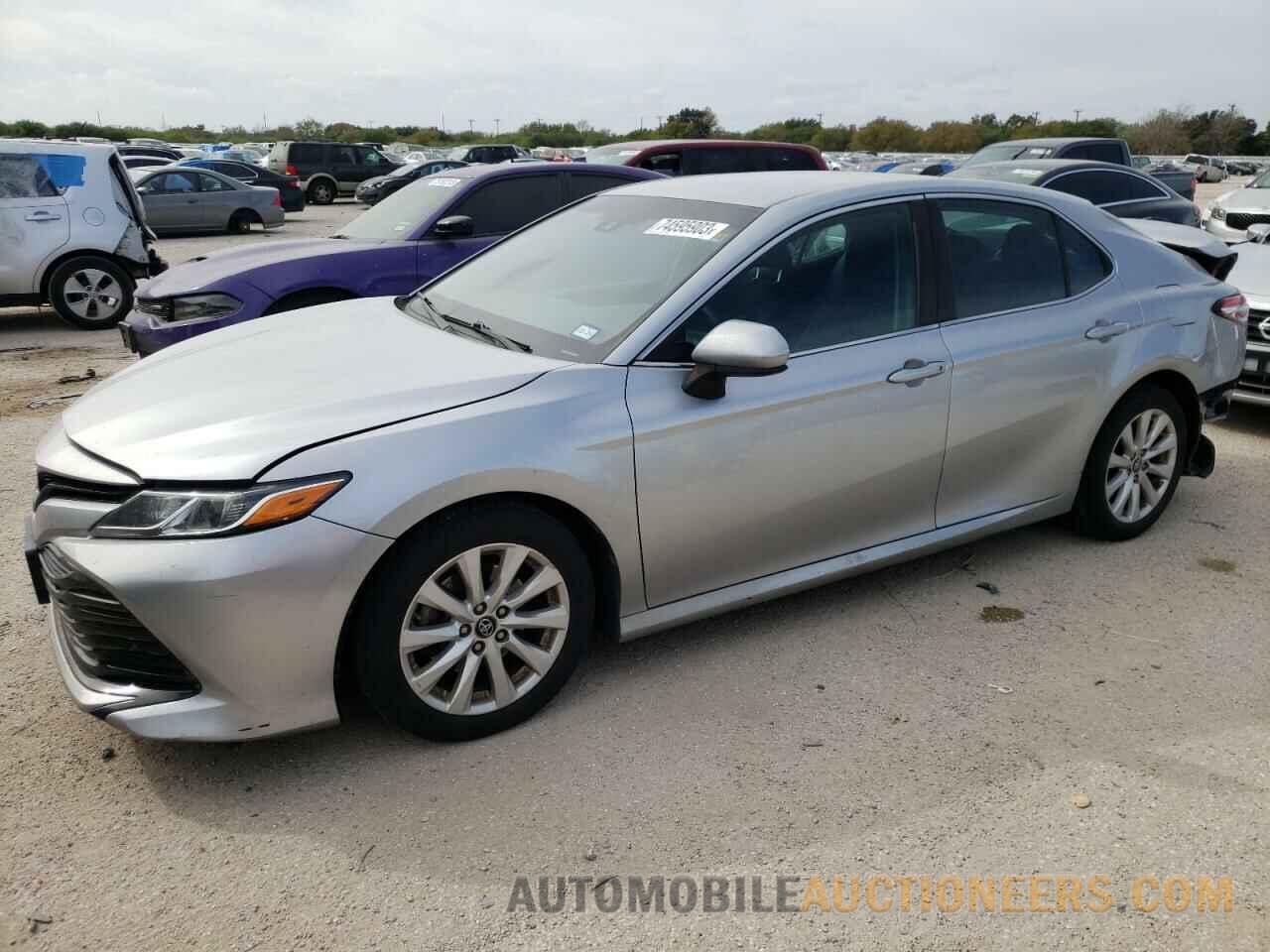 4T1B11HK3JU024431 TOYOTA CAMRY 2018