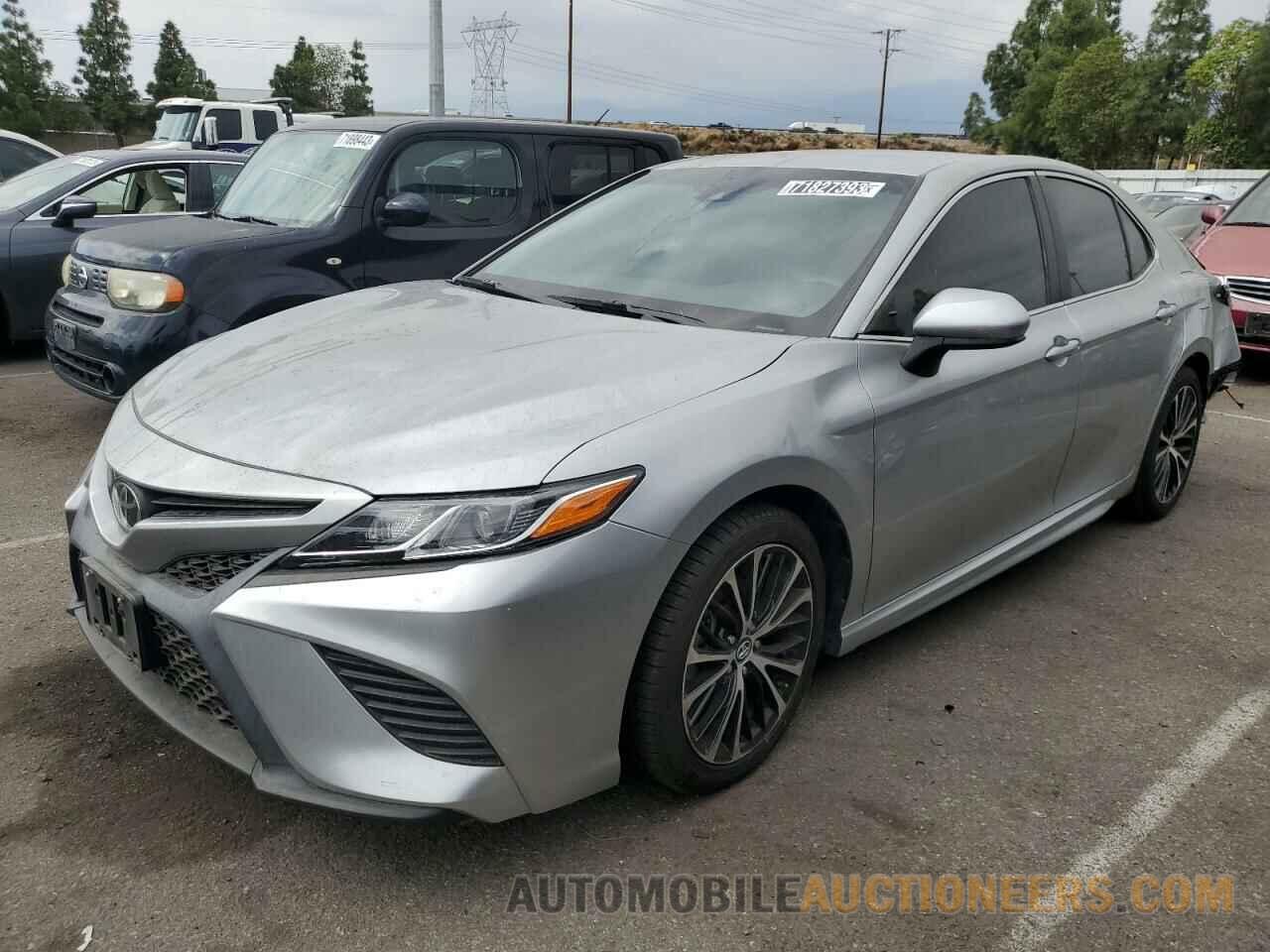 4T1B11HK3JU025918 TOYOTA CAMRY 2018