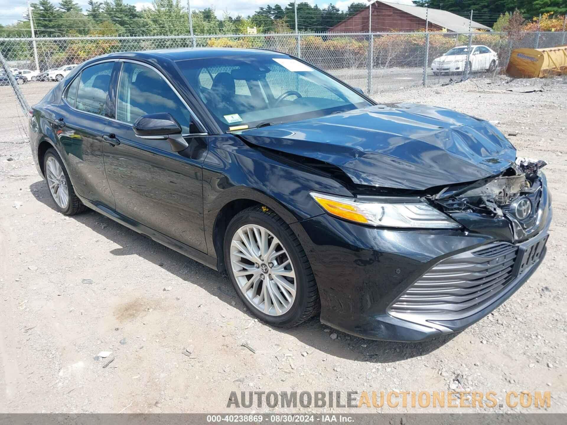 4T1B11HK3JU039012 TOYOTA CAMRY 2018