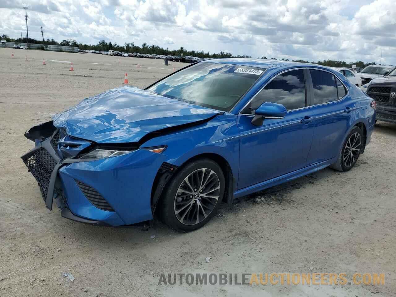 4T1B11HK3JU043092 TOYOTA CAMRY 2018