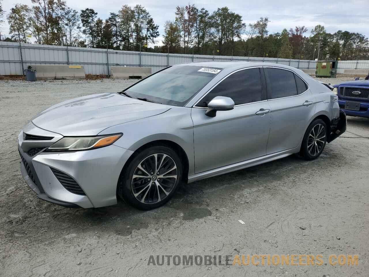 4T1B11HK3JU056361 TOYOTA CAMRY 2018