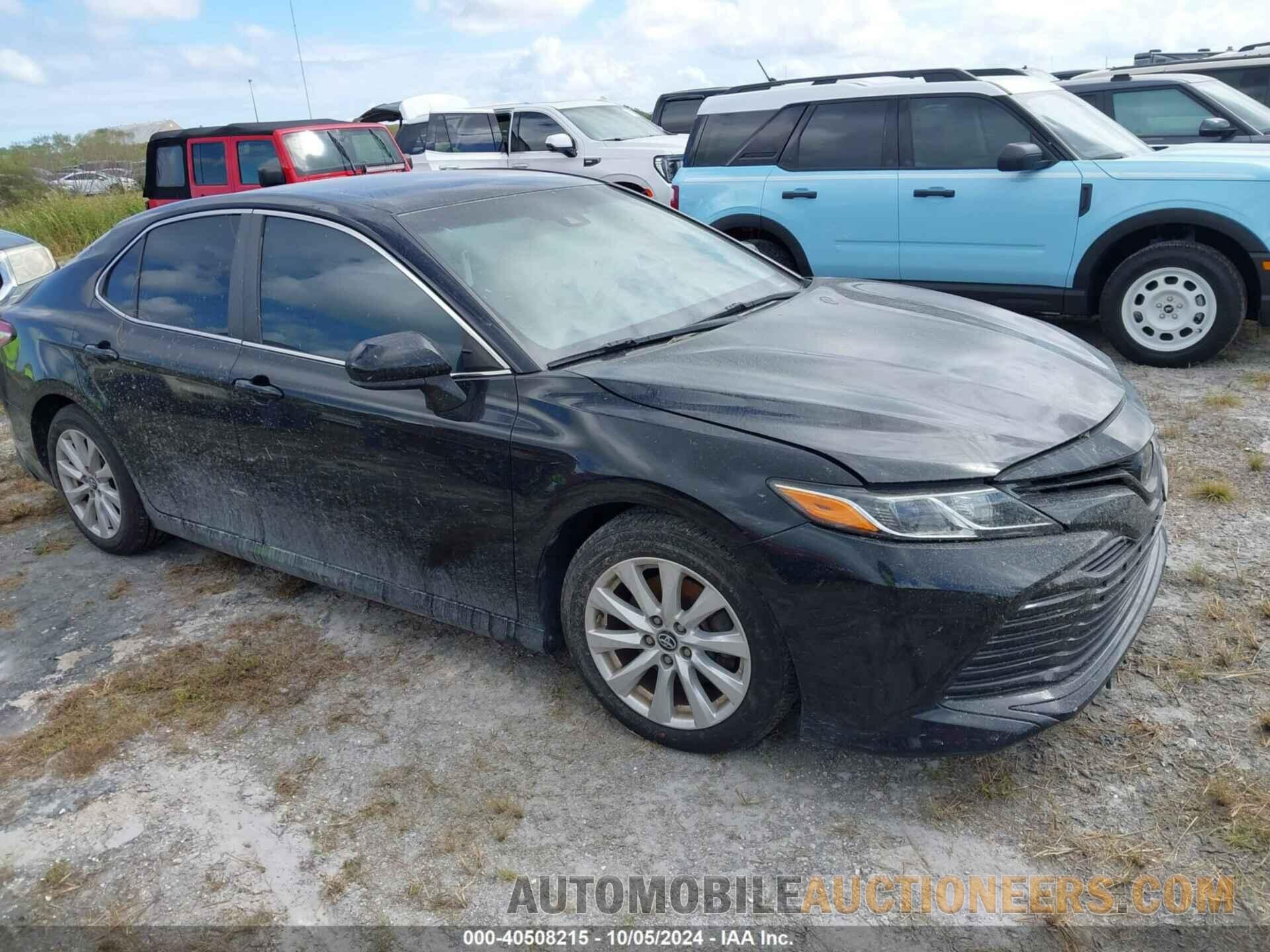 4T1B11HK3JU060748 TOYOTA CAMRY 2018