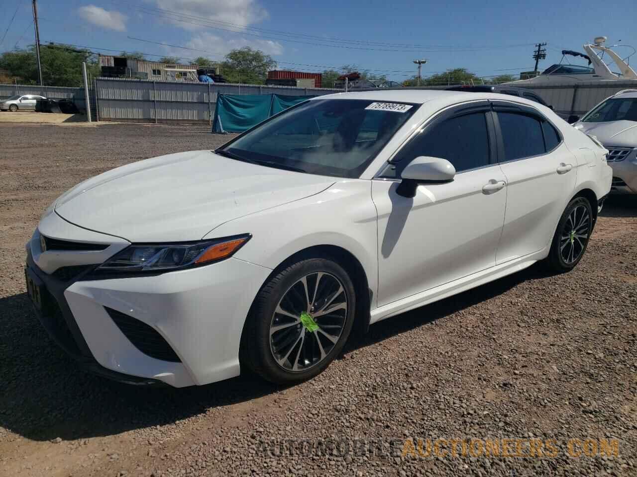 4T1B11HK3JU064296 TOYOTA CAMRY 2018