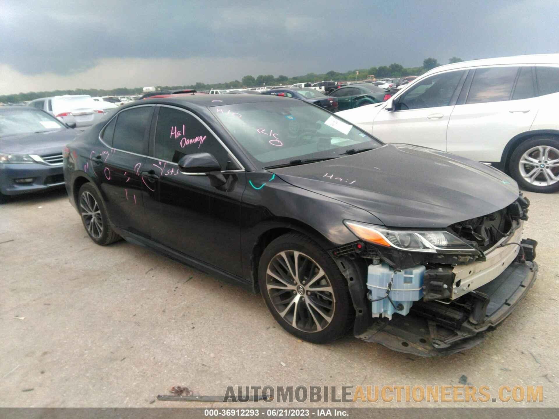 4T1B11HK3JU067781 TOYOTA CAMRY 2018