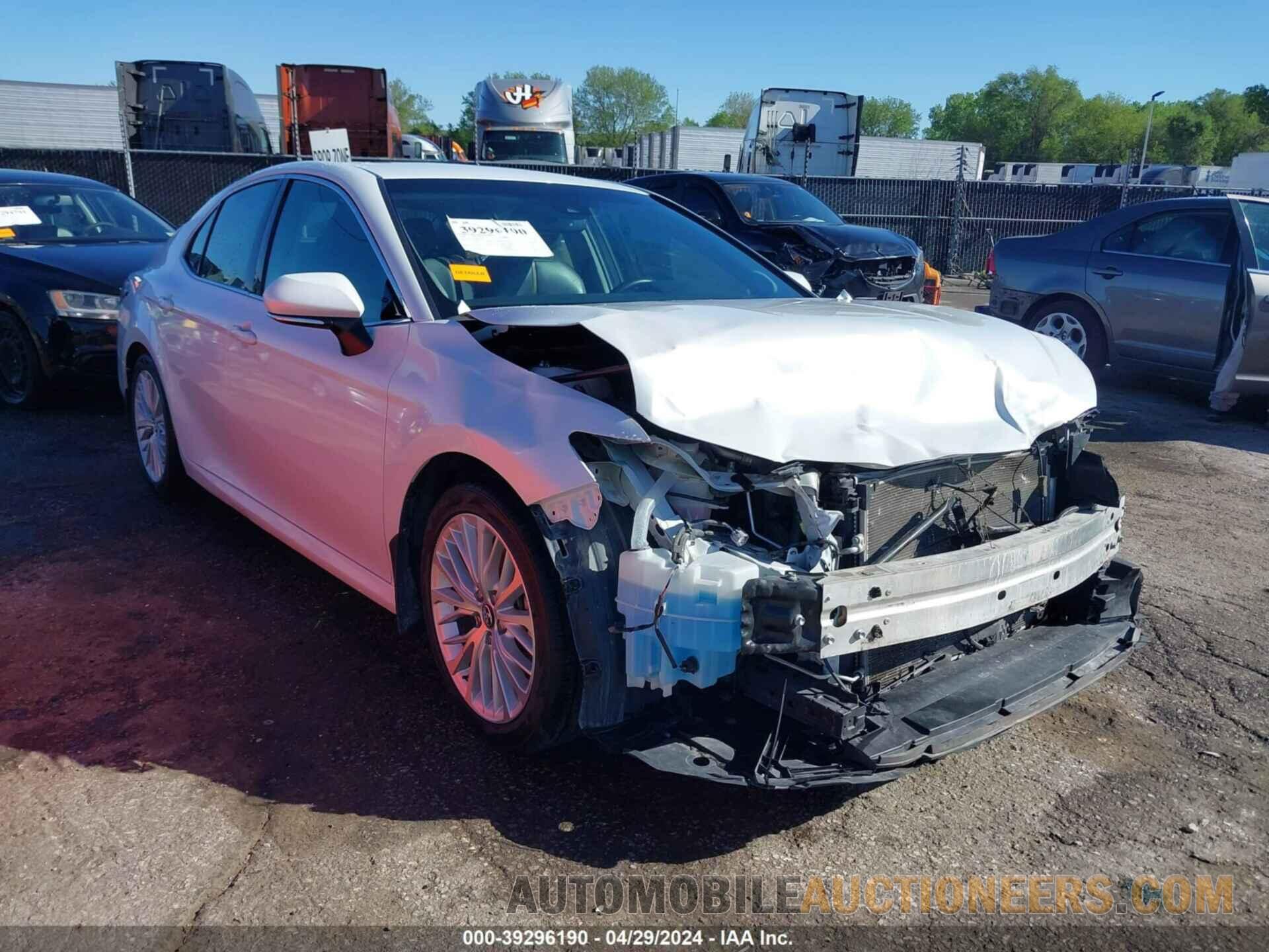 4T1B11HK3JU067974 TOYOTA CAMRY 2018