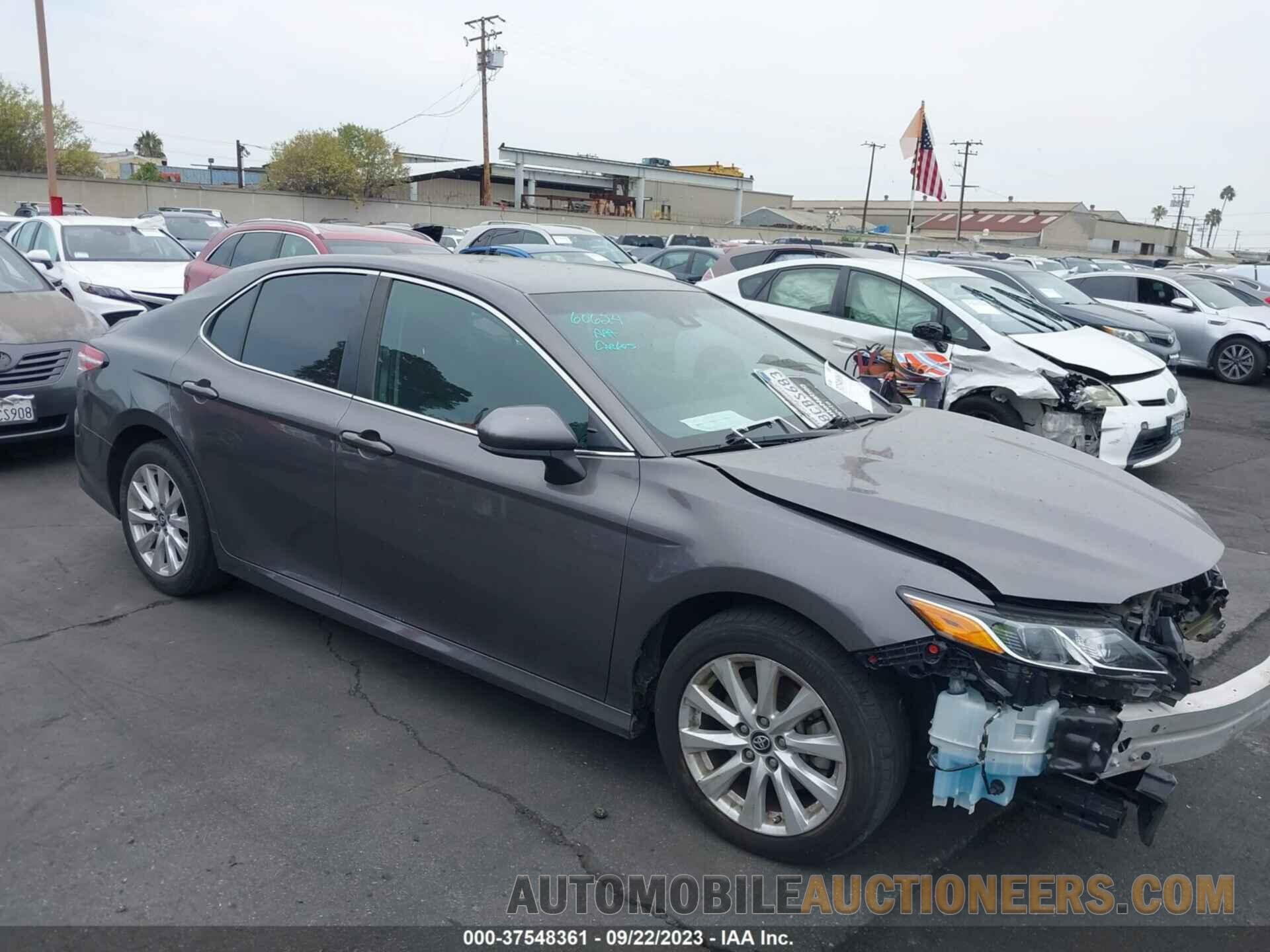 4T1B11HK3JU069191 TOYOTA CAMRY 2018