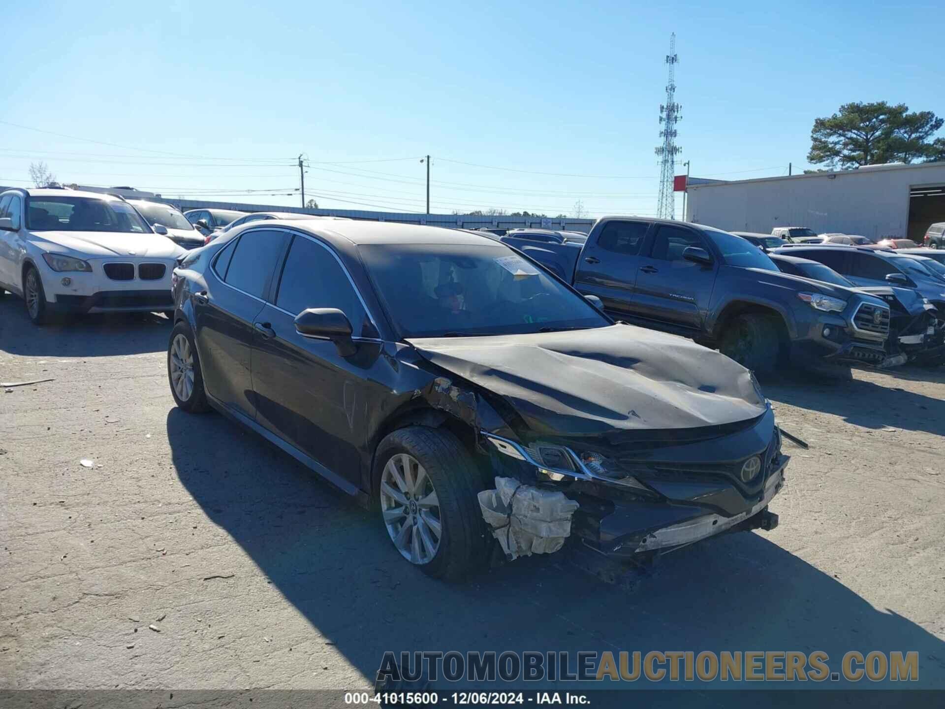 4T1B11HK3JU070759 TOYOTA CAMRY 2018