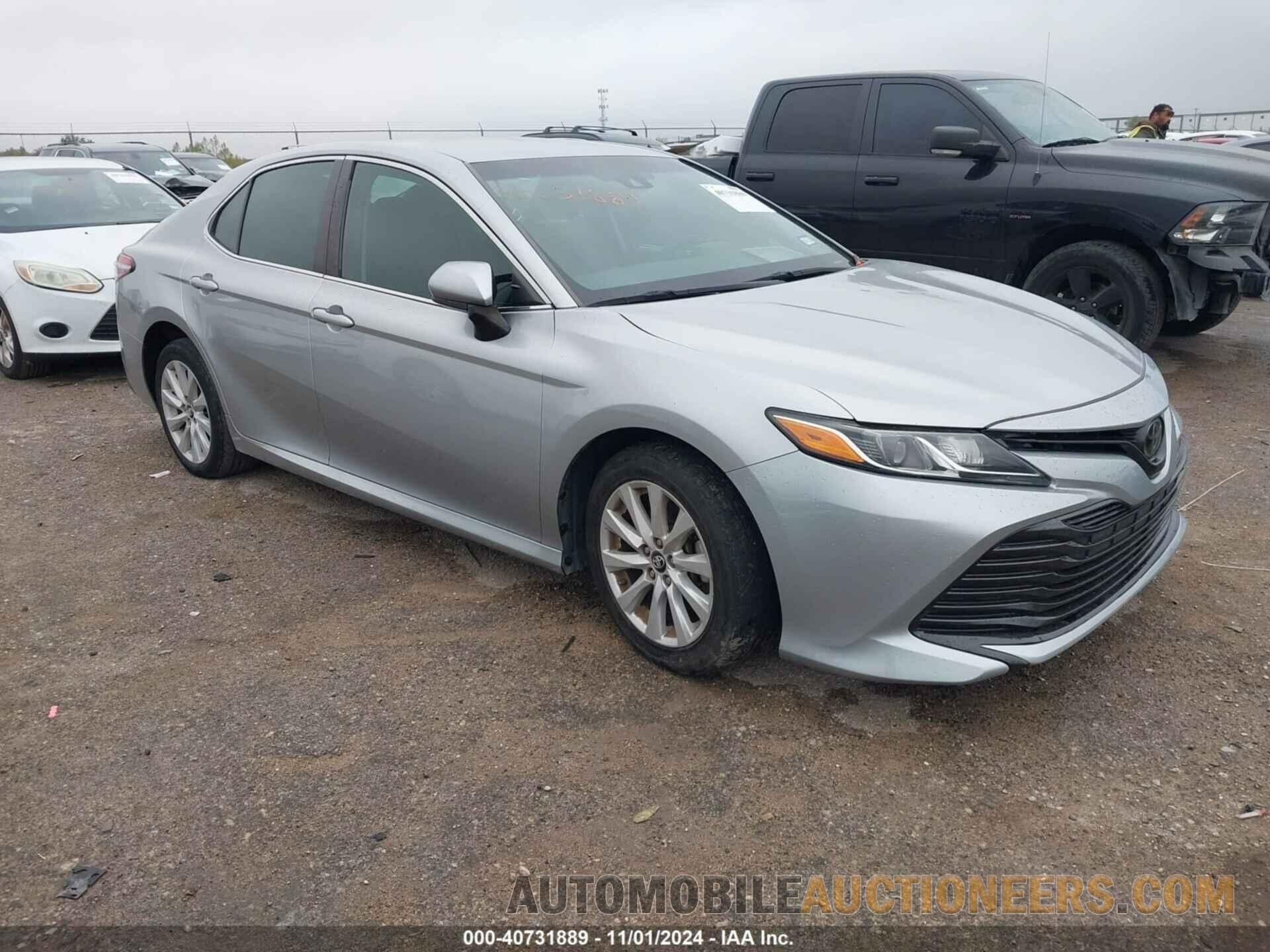 4T1B11HK3JU073483 TOYOTA CAMRY 2018