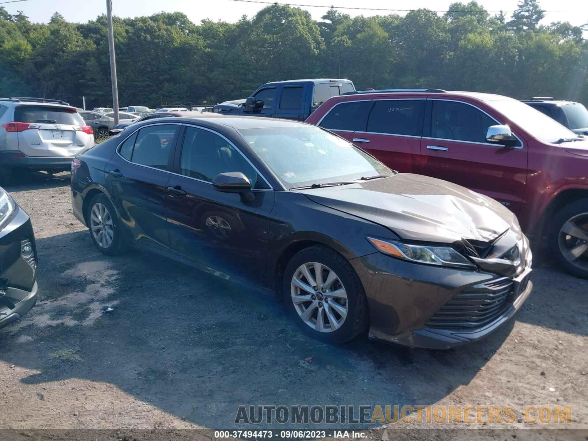 4T1B11HK3JU088033 TOYOTA CAMRY 2018