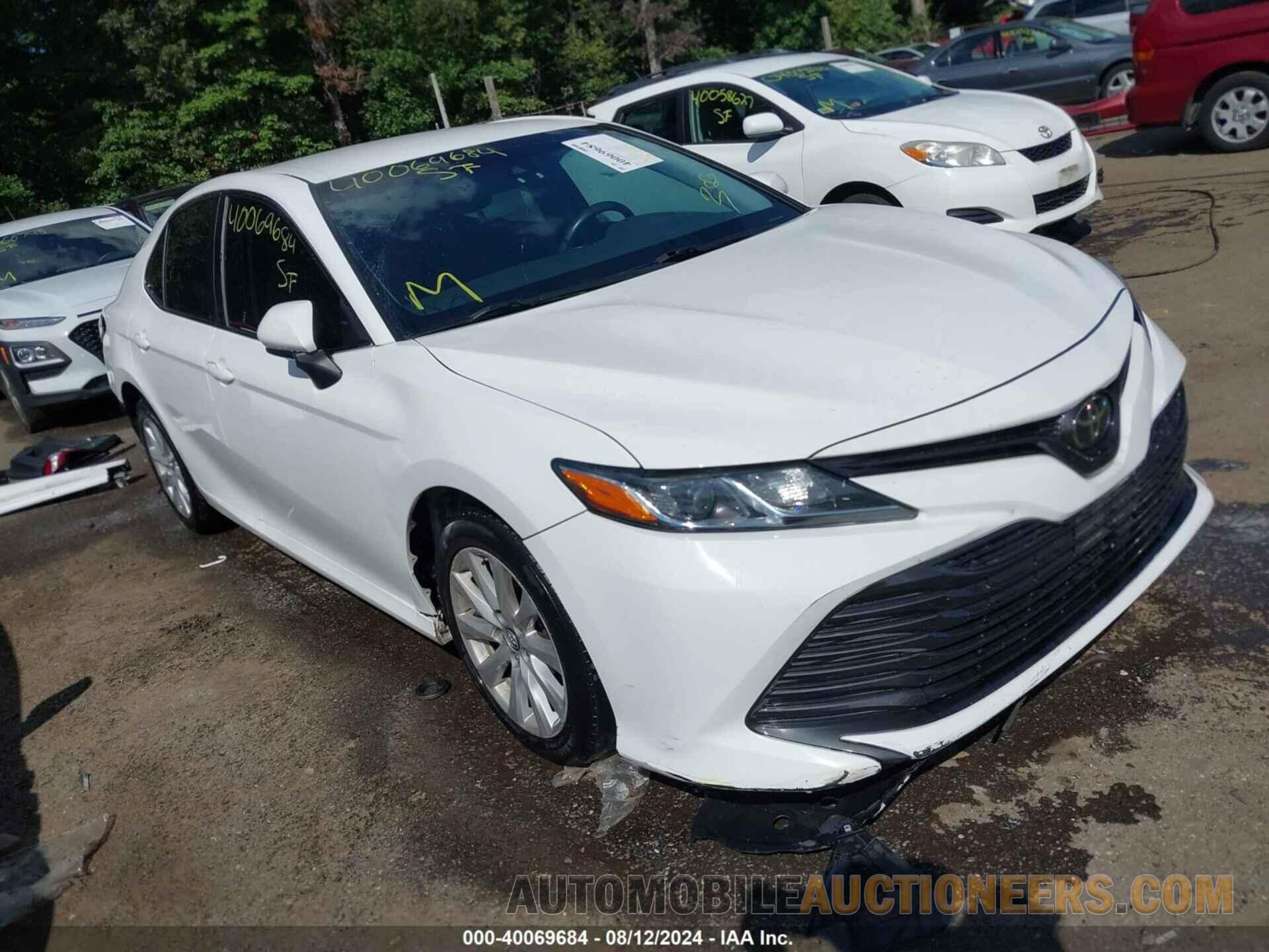 4T1B11HK3JU089537 TOYOTA CAMRY 2018