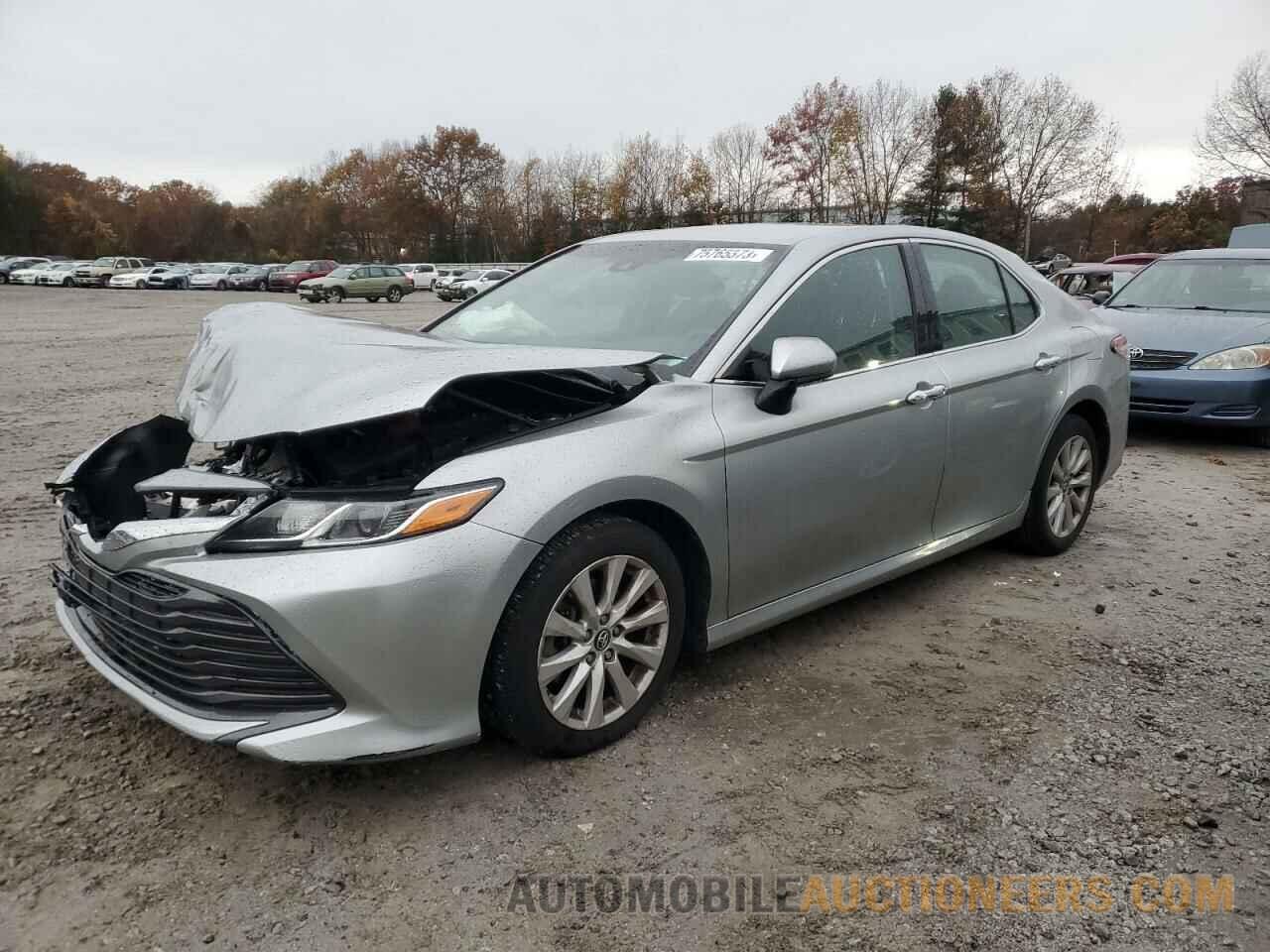 4T1B11HK3JU092308 TOYOTA CAMRY 2018