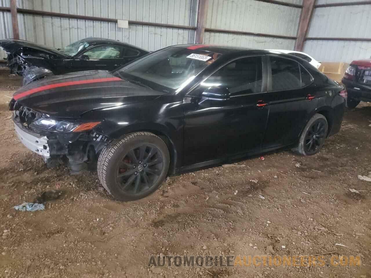 4T1B11HK3JU097007 TOYOTA CAMRY 2018