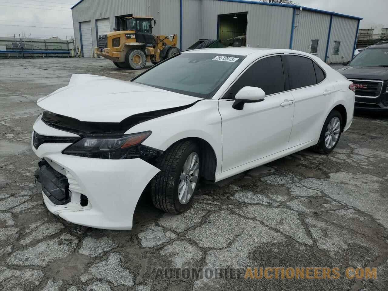 4T1B11HK3JU101511 TOYOTA CAMRY 2018