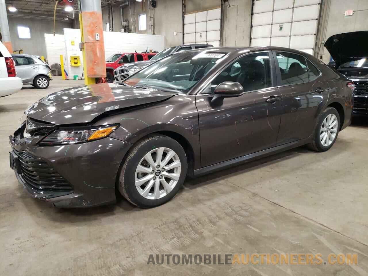 4T1B11HK3JU104926 TOYOTA CAMRY 2018