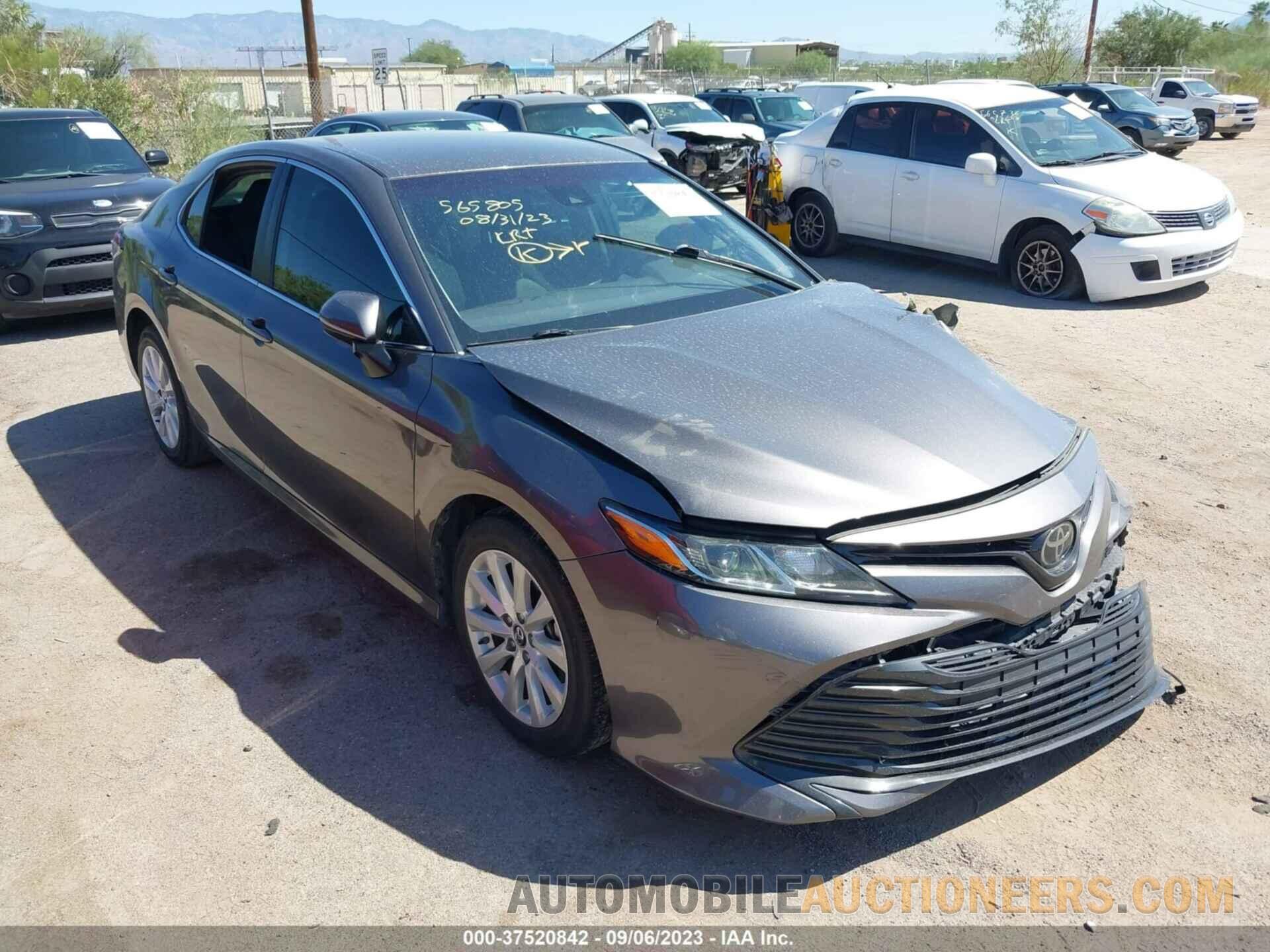 4T1B11HK3JU144195 TOYOTA CAMRY 2018