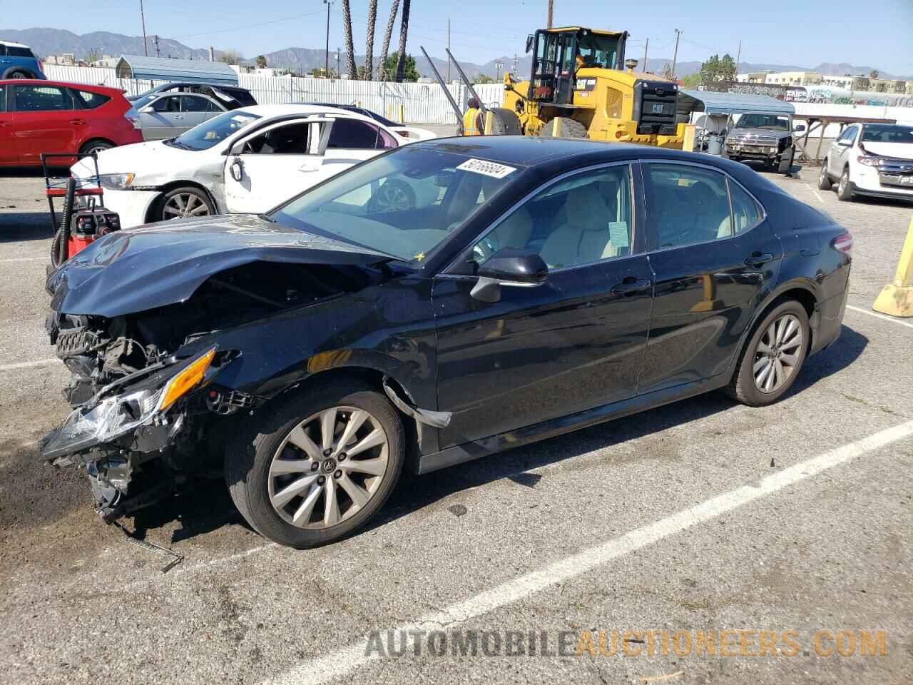 4T1B11HK3JU145461 TOYOTA CAMRY 2018