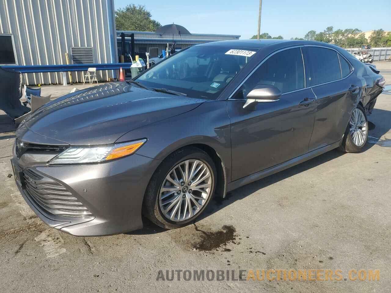 4T1B11HK3JU148912 TOYOTA CAMRY 2018