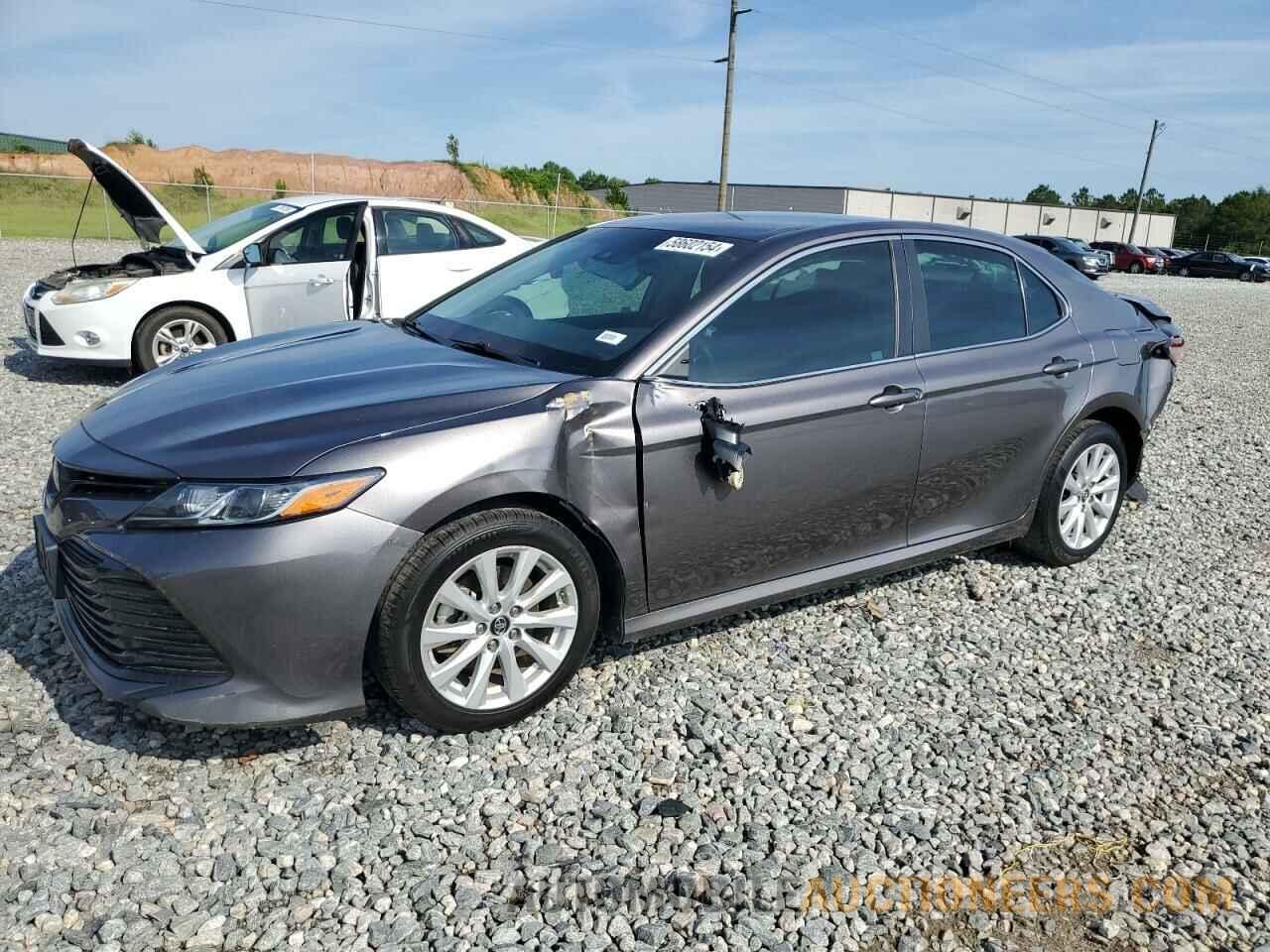 4T1B11HK3JU159103 TOYOTA CAMRY 2018