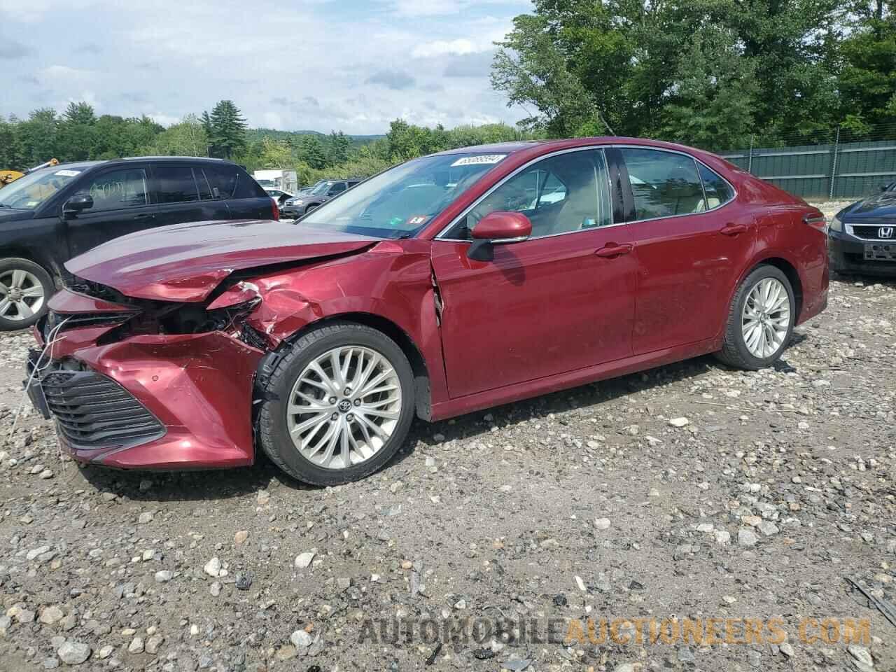 4T1B11HK3JU511287 TOYOTA CAMRY 2018