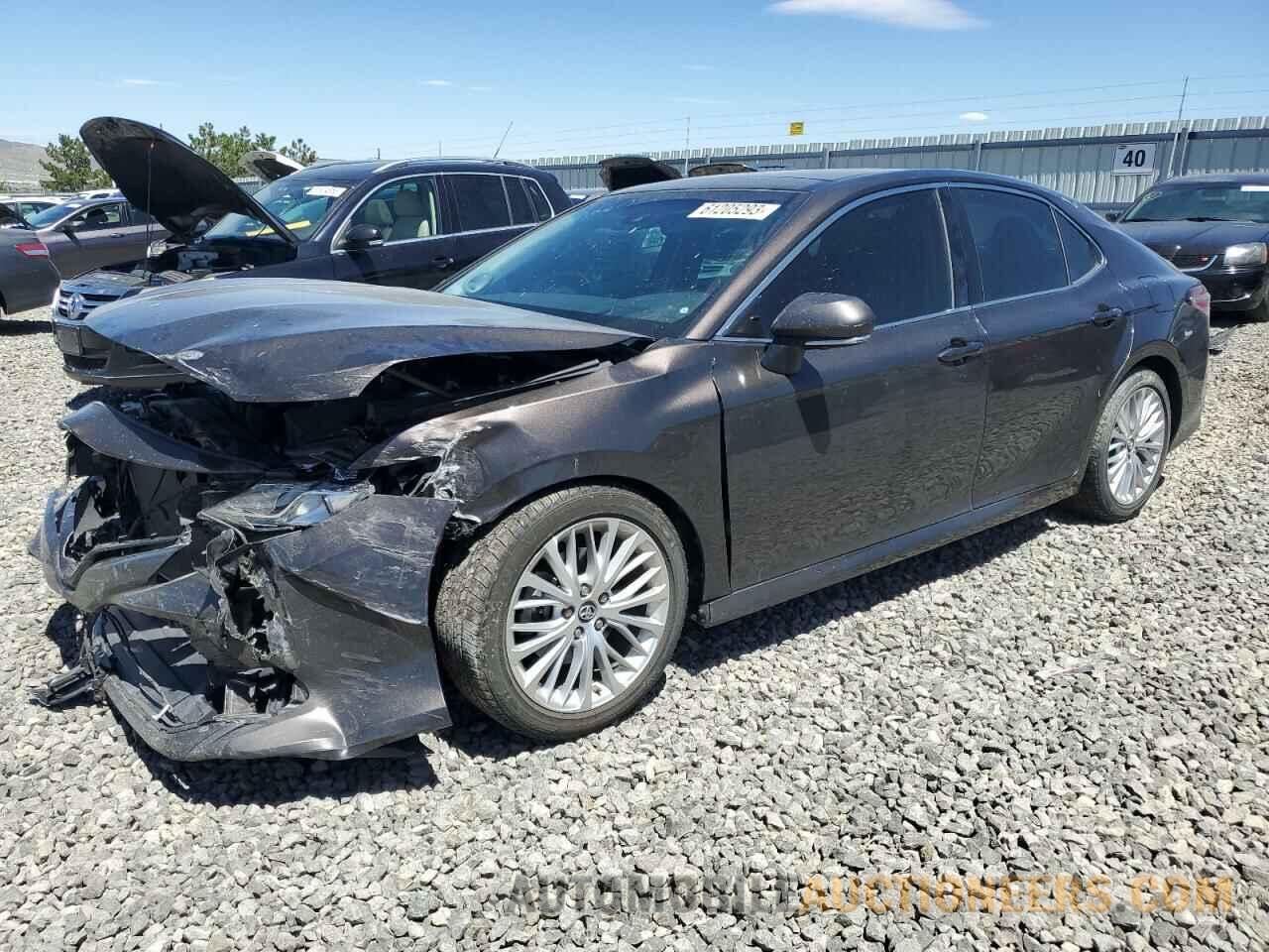 4T1B11HK3JU517851 TOYOTA CAMRY 2018