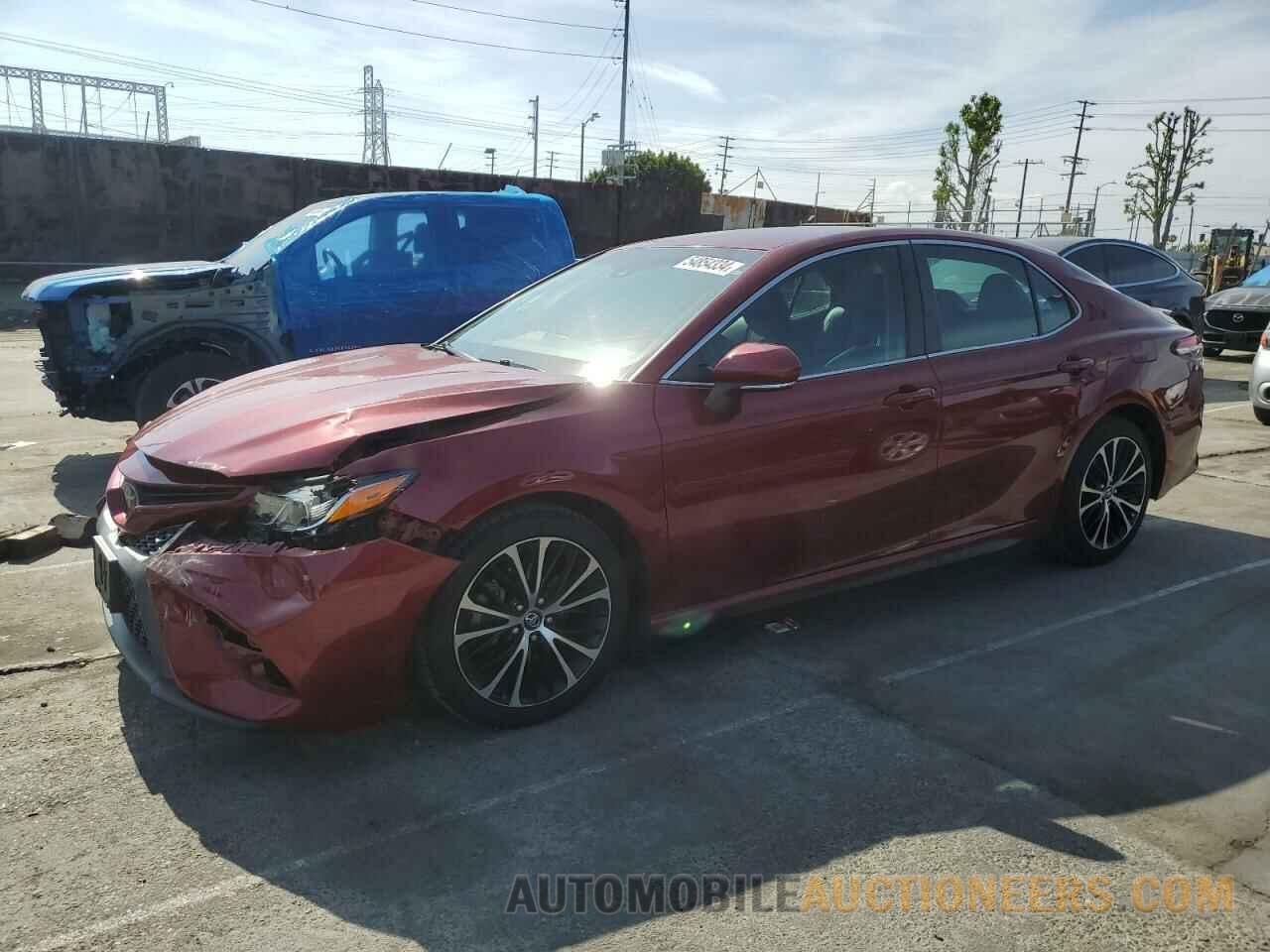 4T1B11HK3JU520085 TOYOTA CAMRY 2018