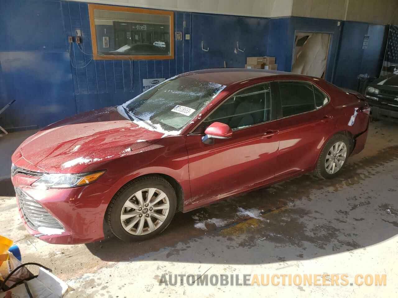 4T1B11HK3JU521687 TOYOTA CAMRY 2018