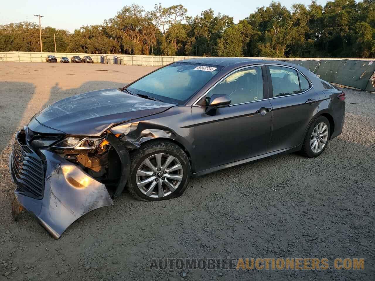 4T1B11HK3JU525190 TOYOTA CAMRY 2018