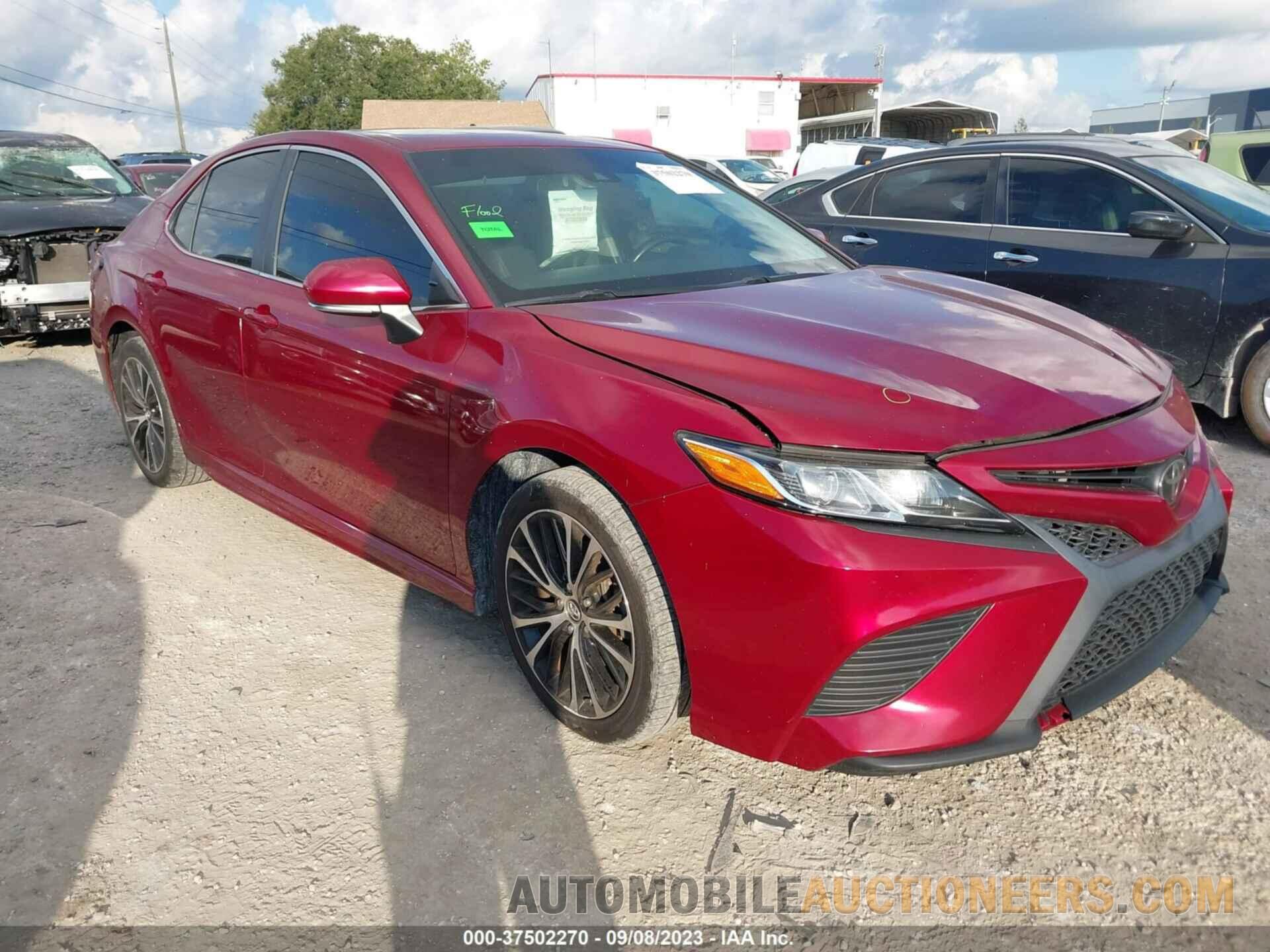 4T1B11HK3JU530325 TOYOTA CAMRY 2018