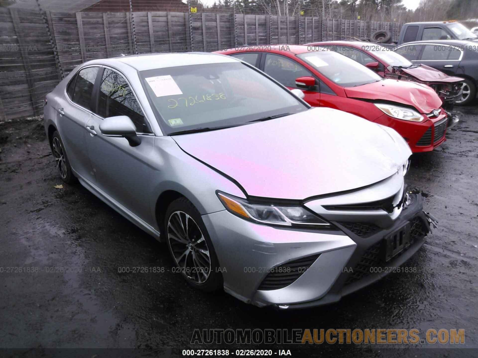 4T1B11HK3JU543673 TOYOTA CAMRY 2018