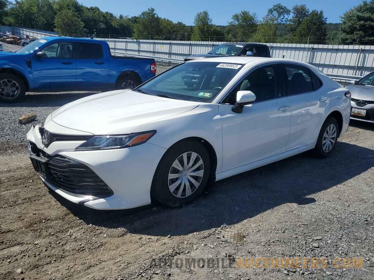 4T1B11HK3JU545245 TOYOTA CAMRY 2018