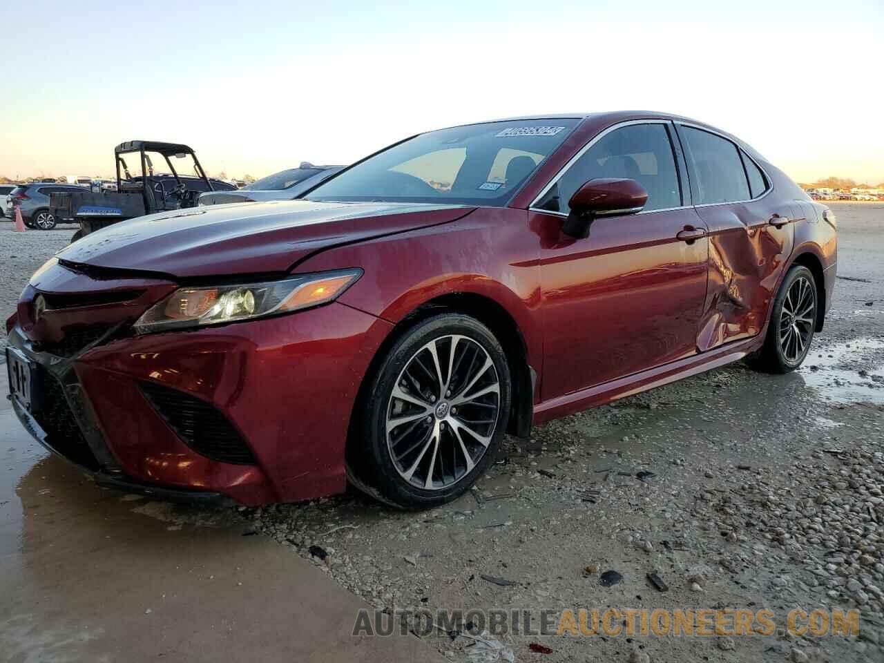 4T1B11HK3JU547545 TOYOTA CAMRY 2018