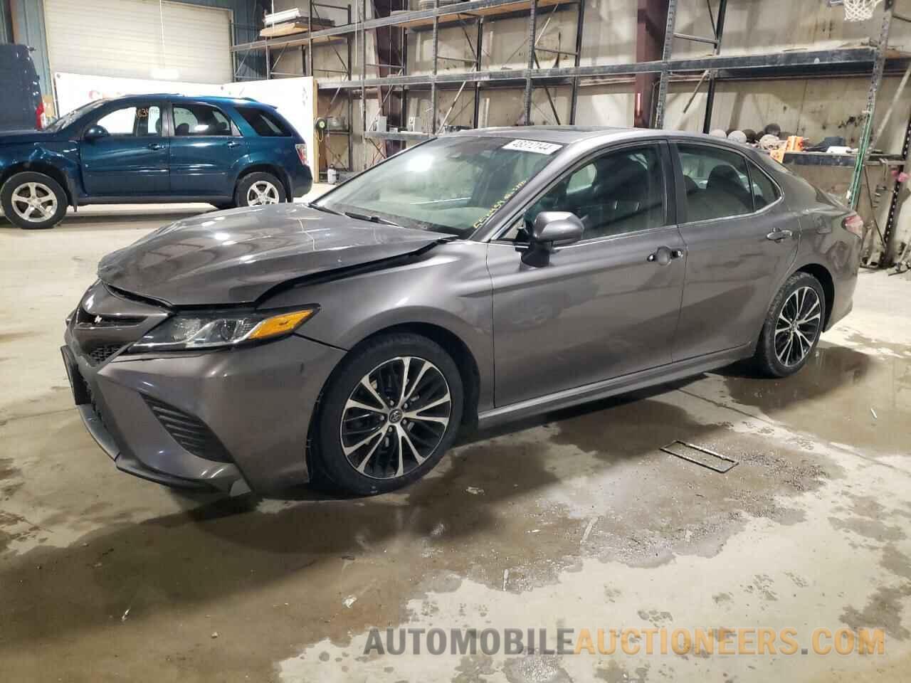 4T1B11HK3JU550459 TOYOTA CAMRY 2018