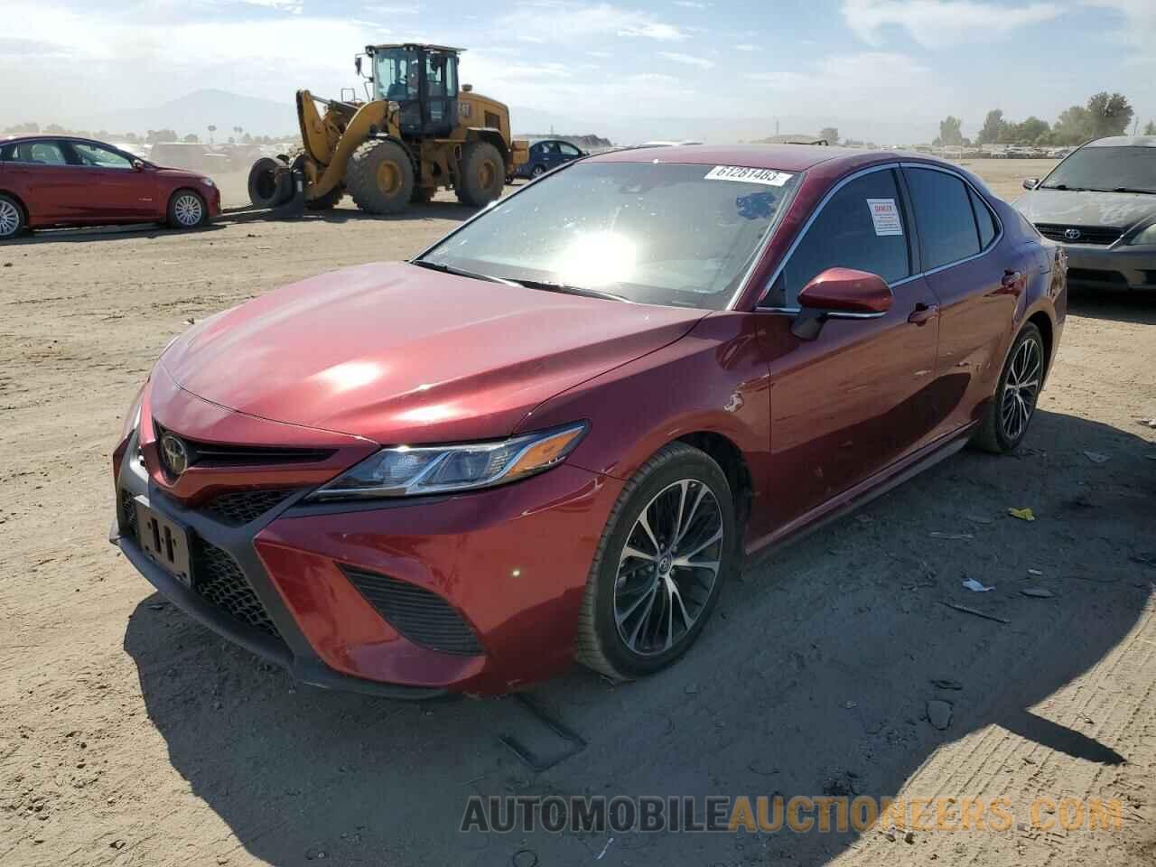 4T1B11HK3JU556634 TOYOTA CAMRY 2018