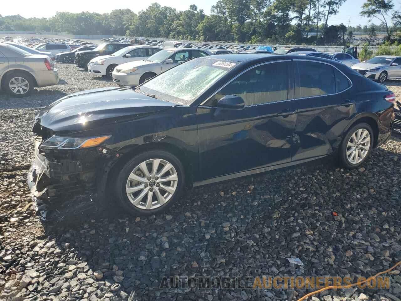 4T1B11HK3JU590542 TOYOTA CAMRY 2018