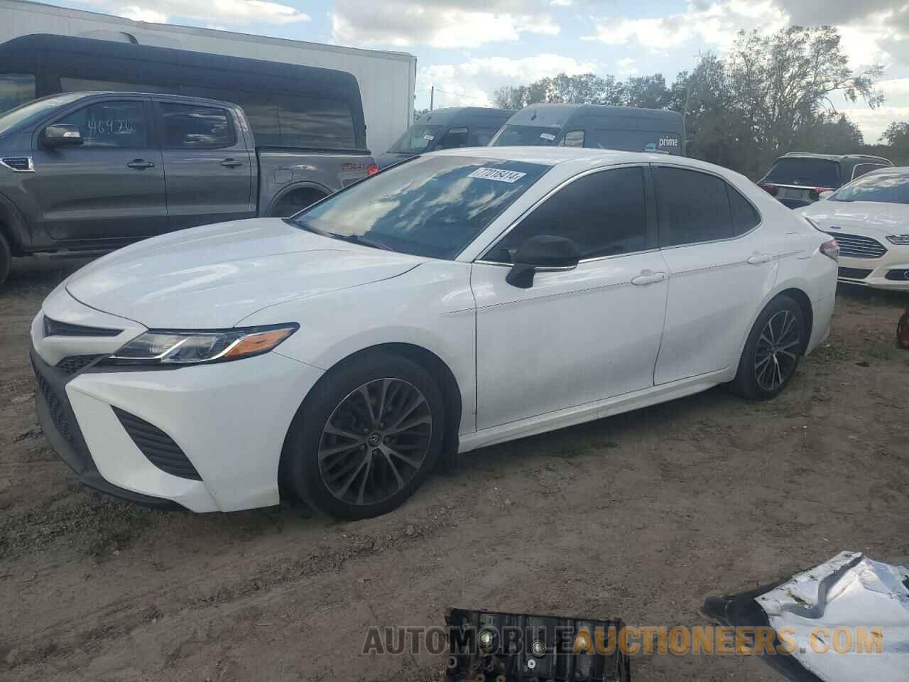 4T1B11HK3JU593795 TOYOTA CAMRY 2018